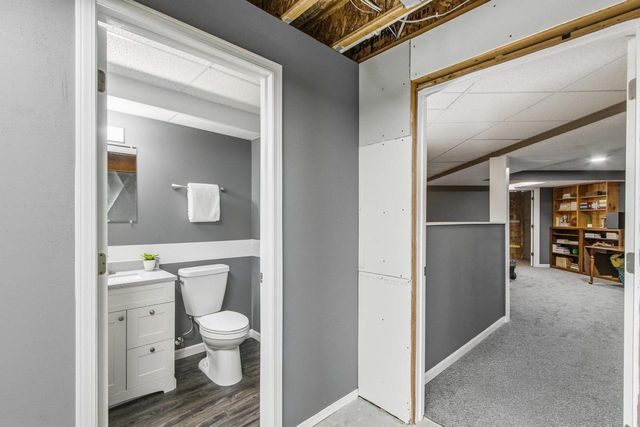 1012 Pine Grove Drive, Reedsburg, WI 53959