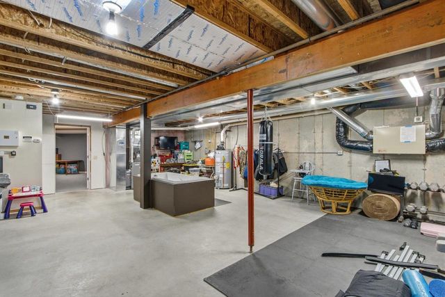 1012 Pine Grove Drive, Reedsburg, WI 53959