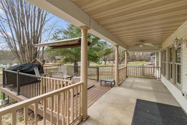 1012 Pine Grove Drive, Reedsburg, WI 53959