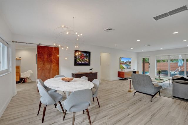 2111 N Ocean Boulevard, Pompano Beach, FL 33062