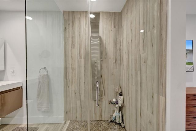 2111 N Ocean Boulevard, Pompano Beach, FL 33062