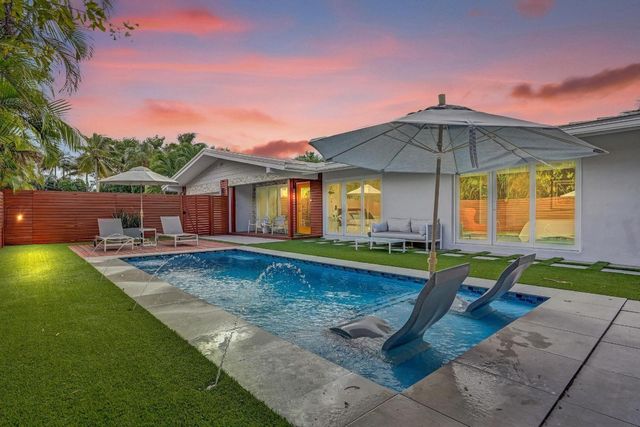 2111 N Ocean Boulevard, Pompano Beach, FL 33062