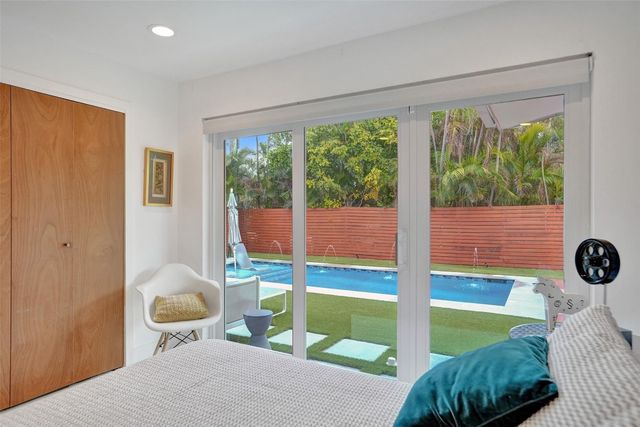 2111 N Ocean Boulevard, Pompano Beach, FL 33062