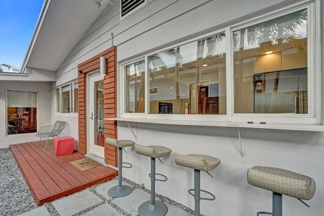 2111 N Ocean Boulevard, Pompano Beach, FL 33062