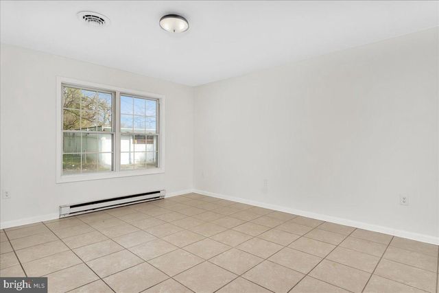 1312 SHERMAN AVE, Hagerstown, MD 21740