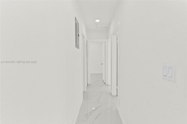 4685 SW 33rd Dr, West Park, FL 33023