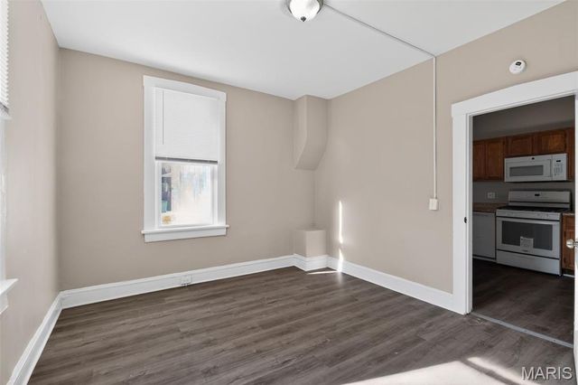 3721 S Compton Avenue, St Louis, MO 63118