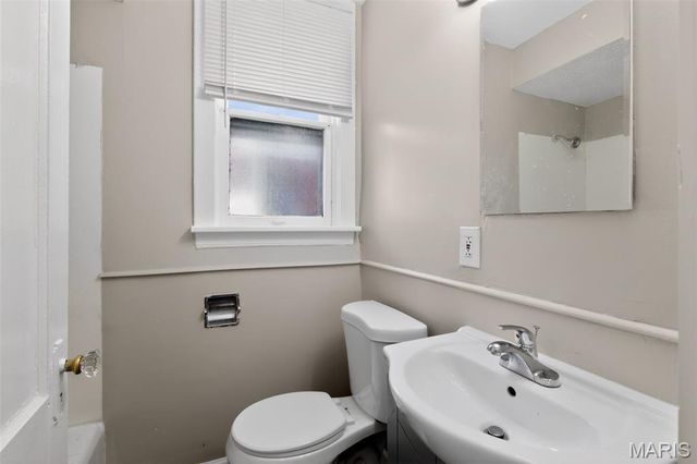 3721 S Compton Avenue, St Louis, MO 63118