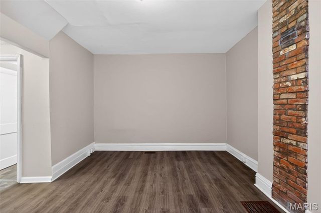 3721 S Compton Avenue, St Louis, MO 63118