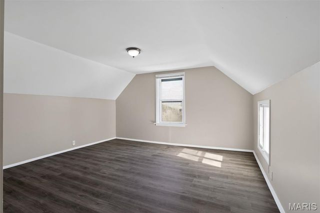 3721 S Compton Avenue, St Louis, MO 63118