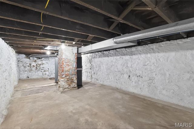 3721 S Compton Avenue, St Louis, MO 63118