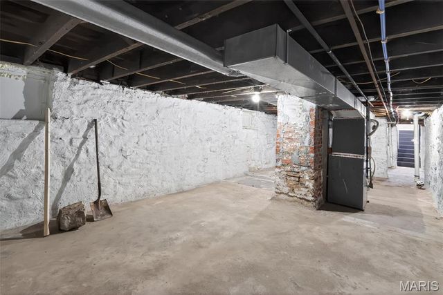 3721 S Compton Avenue, St Louis, MO 63118