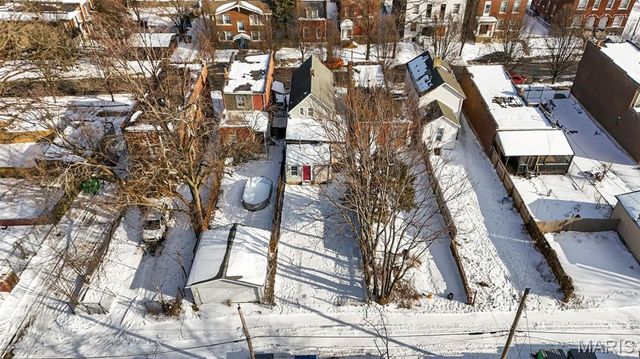 3721 S Compton Avenue, St Louis, MO 63118