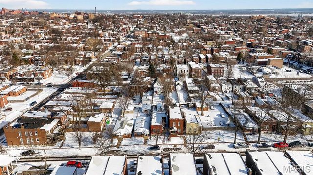 3721 S Compton Avenue, St Louis, MO 63118