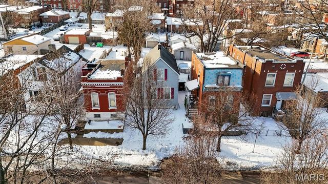 3721 S Compton Avenue, St Louis, MO 63118