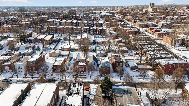 3721 S Compton Avenue, St Louis, MO 63118