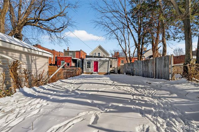 3721 S Compton Avenue, St Louis, MO 63118