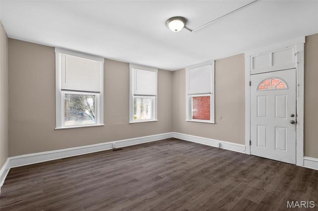 3721 S Compton Avenue, St Louis, MO 63118