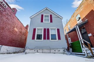 3721 S Compton Avenue, St Louis, MO 63118