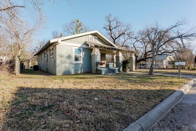 1302 NW 3rd Avenue, Mineral Wells, TX 76067