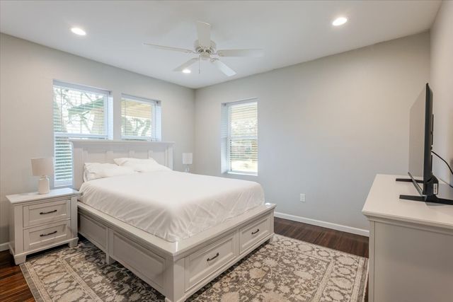 1302 NW 3rd Avenue, Mineral Wells, TX 76067