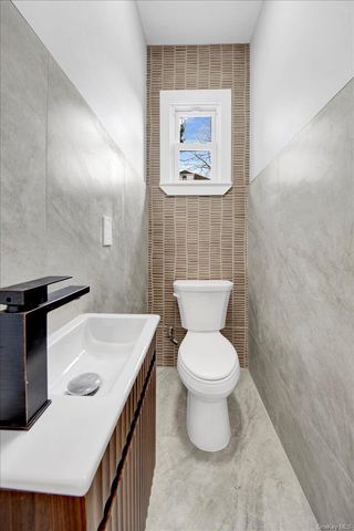 19 Darwood Place, Mount Vernon, NY 10553