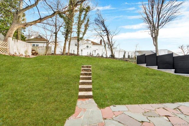 19 Darwood Place, Mount Vernon, NY 10553