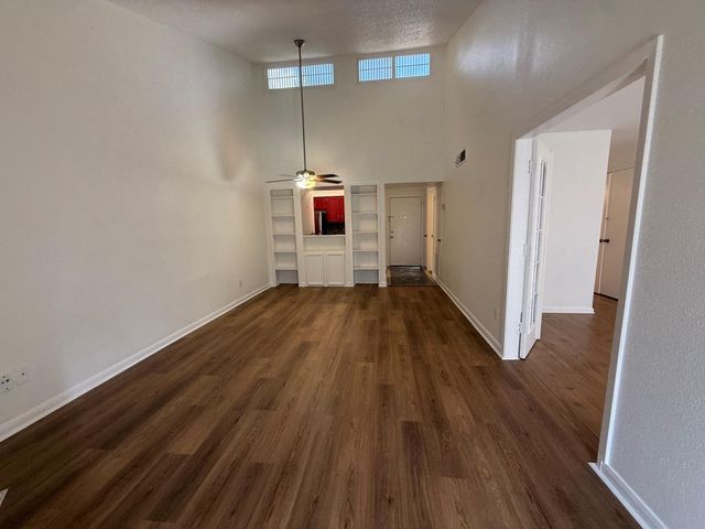10075 Westpark Drive 9, Houston, TX 77042