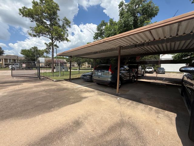 10075 Westpark Drive 9, Houston, TX 77042