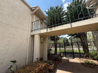 10075 Westpark Drive 9, Houston, TX 77042