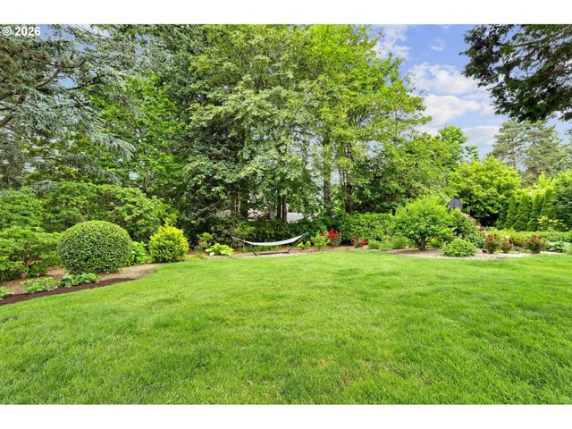 1275 Sw ORINDA Way, Portland, OR 97225