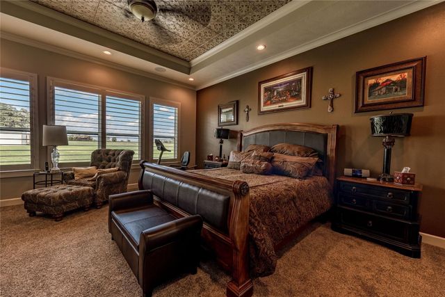 8518 Fm 2145, Ledbetter, TX 78946