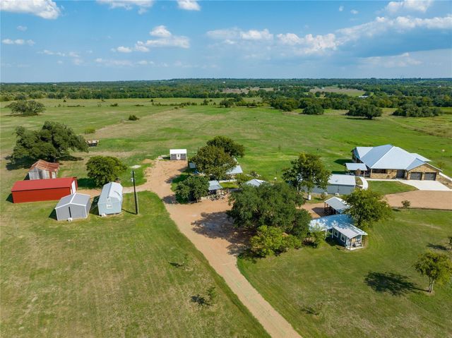 8518 Fm 2145, Ledbetter, TX 78946