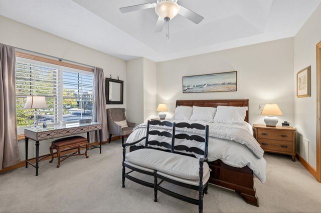 712 Linden Street, Mendota Heights, MN 55118