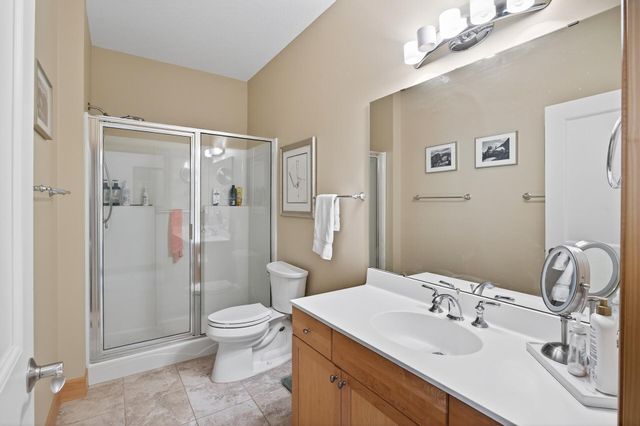 712 Linden Street, Mendota Heights, MN 55118