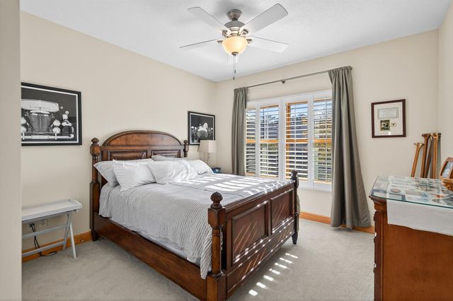 712 Linden Street, Mendota Heights, MN 55118