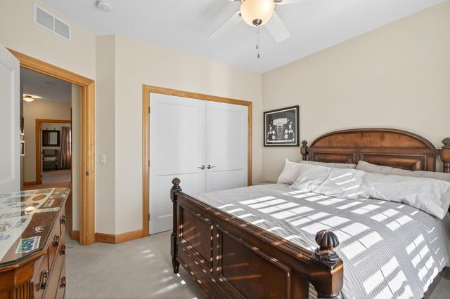 712 Linden Street, Mendota Heights, MN 55118