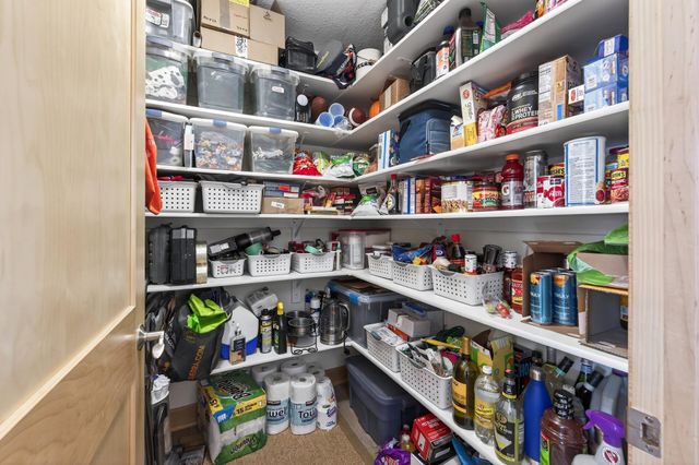 712 Linden Street, Mendota Heights, MN 55118