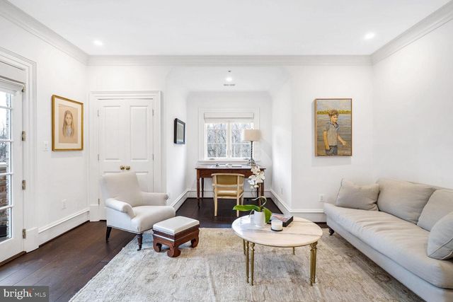 4825 DEXTER TER NW, Washington, DC 20007