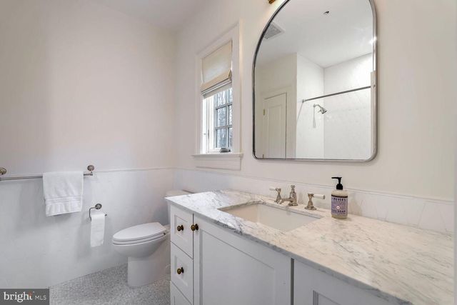 4825 DEXTER TER NW, Washington, DC 20007