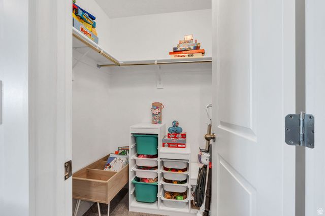 2774 W COASTLINE DR, Syracuse, UT 84075