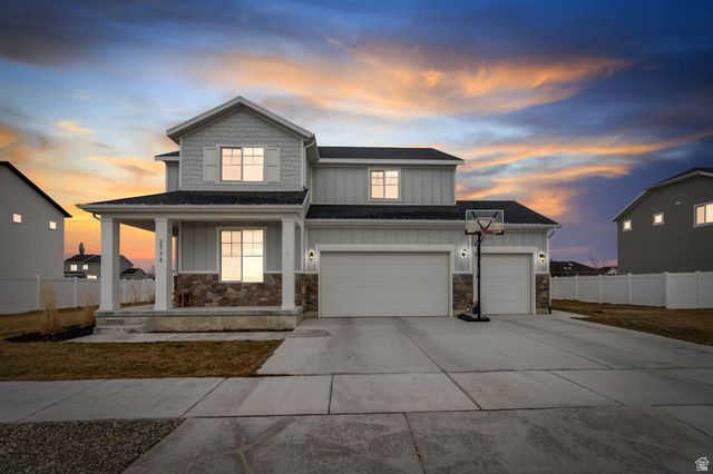 2774 W COASTLINE DR, Syracuse, UT 84075