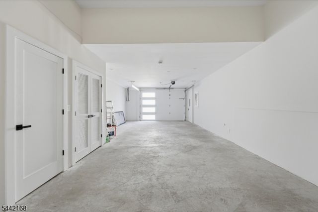 98 Western Ave 1, Jersey City, NJ 07307