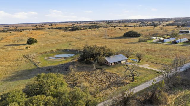 675 County Road 502, Stephenville, TX 76401