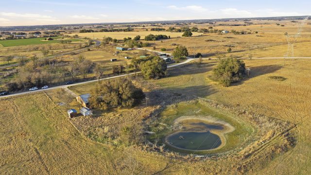 675 County Road 502, Stephenville, TX 76401