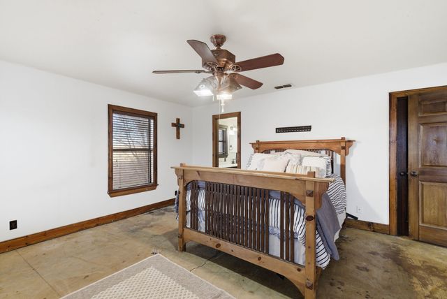 675 County Road 502, Stephenville, TX 76401