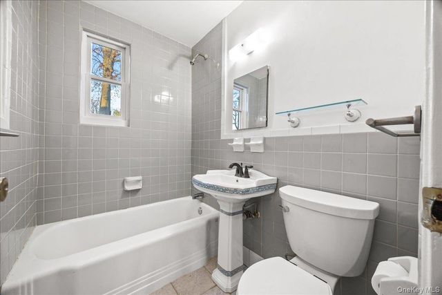 81L Glen Keith Road 81L, Glen Cove, NY 11542