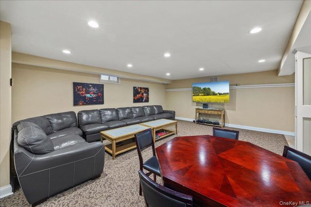 81L Glen Keith Road 81L, Glen Cove, NY 11542