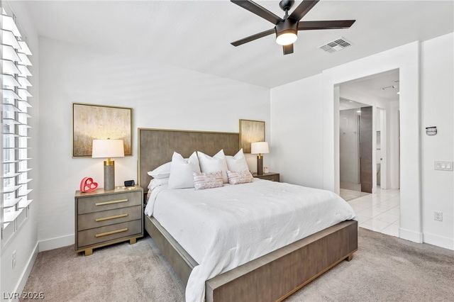 8269 Skye Gorge Street, Las Vegas, NV 89166