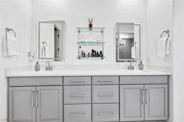 8269 Skye Gorge Street, Las Vegas, NV 89166
